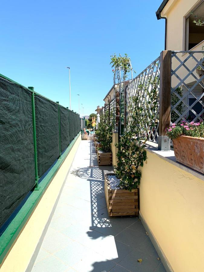 הוילה אלברזה Residenza L'Ulivo מראה חיצוני תמונה